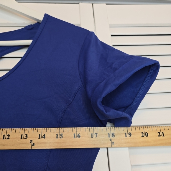 LOLE Cypher Top Blue Open Back Activewear‎ Nylon Stretch Women’s Medium T Shirt - Picture 9 of 10